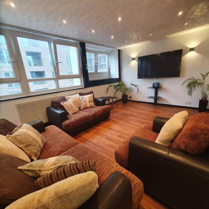 Апартаменты 3Beds Family Friendly In London With Good Transport Links Экстерьер фото